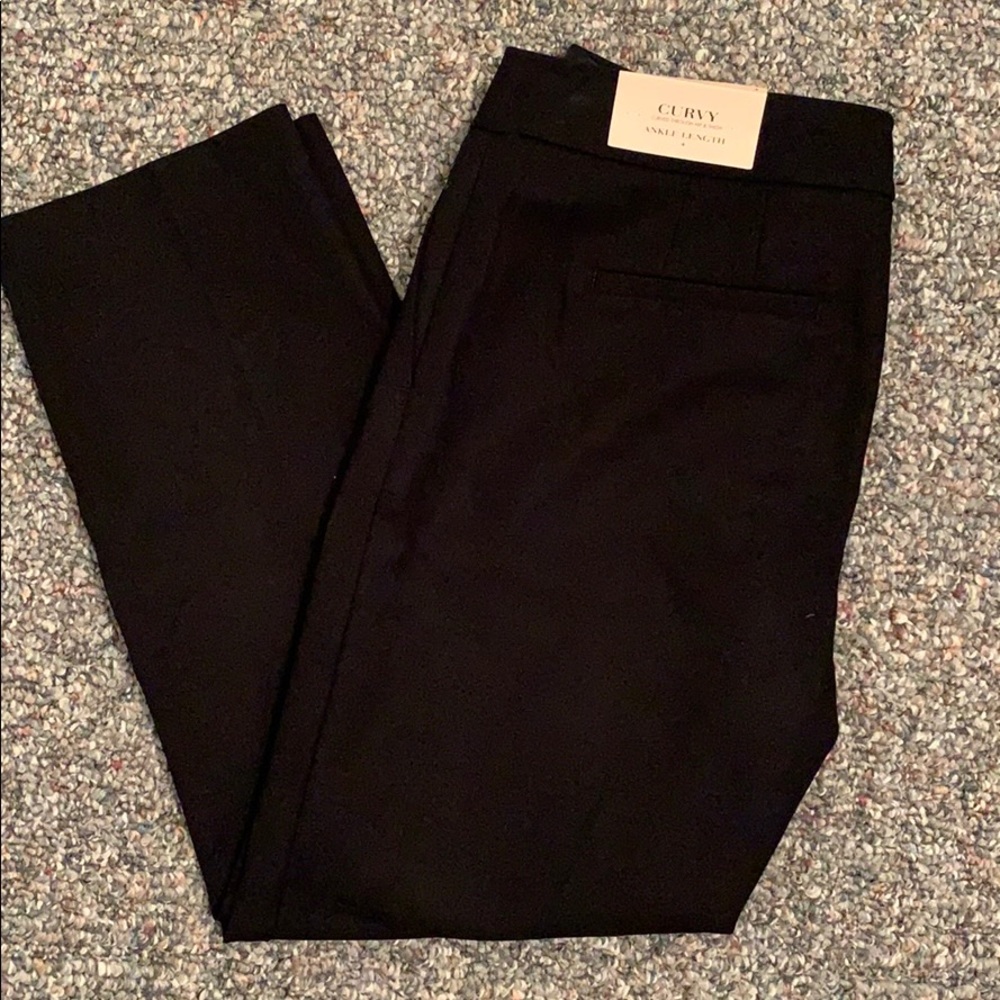 Anne Taylor ankle length dress pants